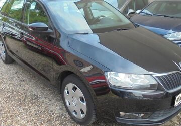 Skoda Rapid 82.700 km 9.200 &euro; Duisburg 47249