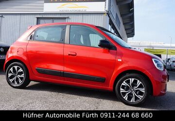 Renault Twingo 8.111 km 12.222 &euro; Fürth 90763