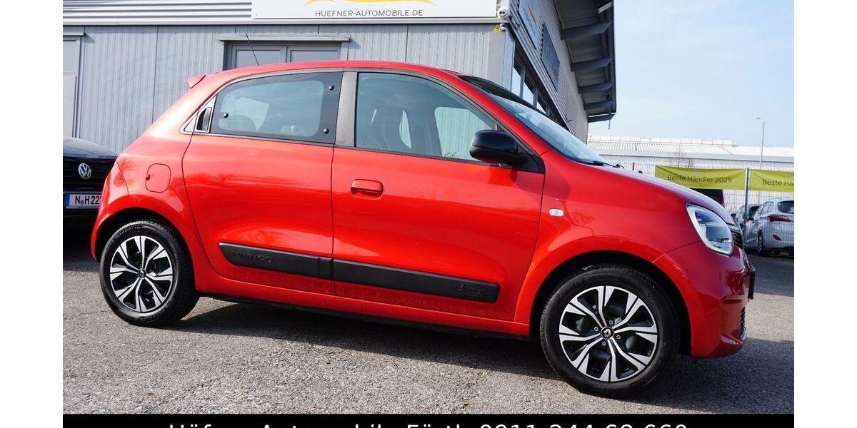 Renault Twingo 8.111 km 12.222 &euro; Fürth 90763