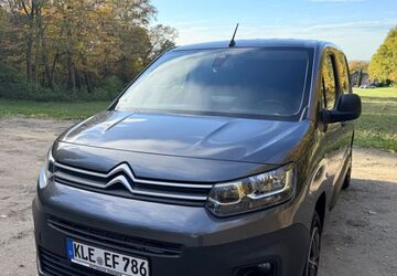 Citroen Berlingo 140.100 km 11.300 &euro; elten 46446
