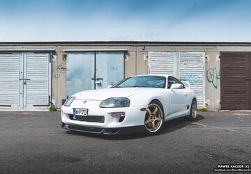 Toyota Supra 165.000 km 82.000 &euro; Nowa wola 