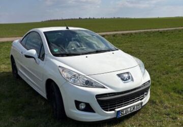 Peugeot 207 109.000 km 6.650 &euro; Steinau an der Straße 36396