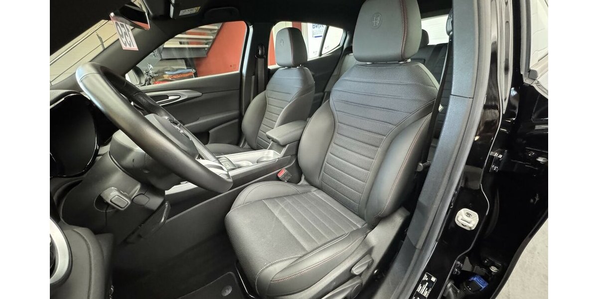 Alfa Romeo Tonale 1.6 VGT-D Sprint ACC Sitzheizung 34.400 km 21.890 &euro; Lich 35423