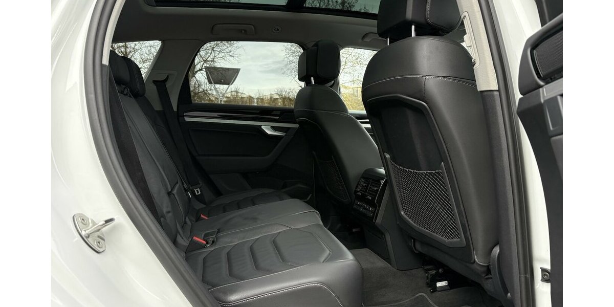 VW Touareg 4Motion KEYLESS/KAMERA/NAVI/PANO/1.HAND 118.663 km 39.900 &euro; Villingen-Schwenningen 78054