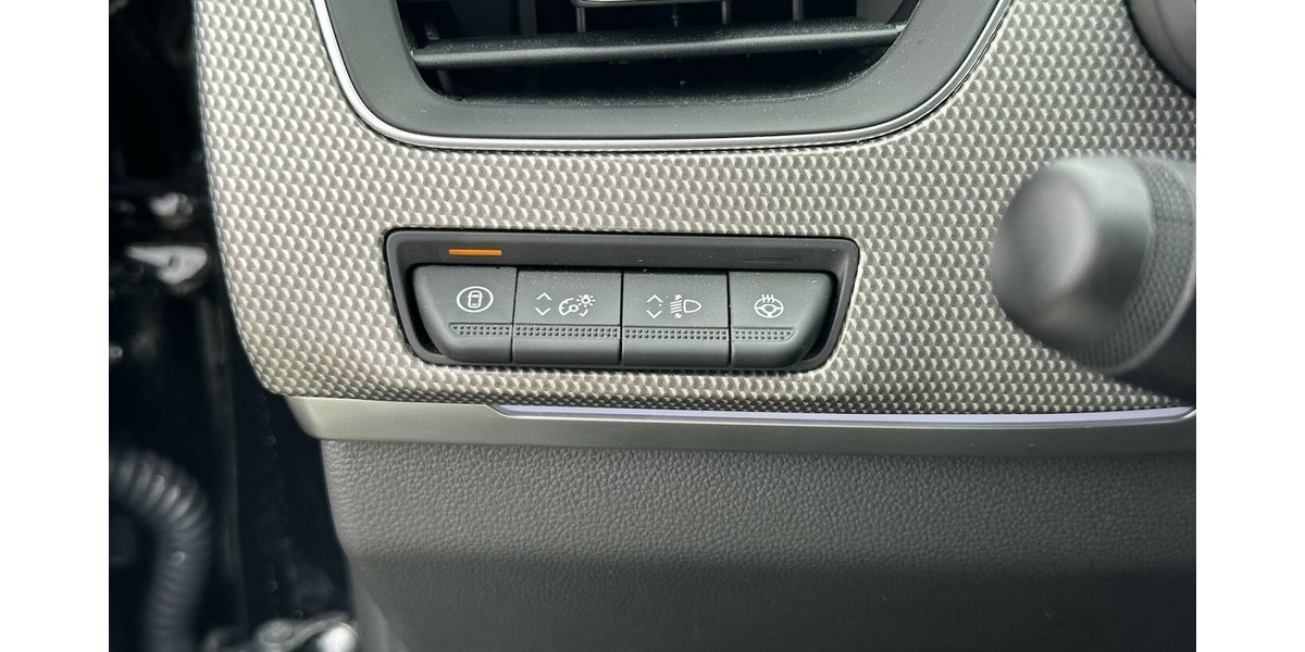 Renault Arkana Techno Mild Hyb. 140 EDC /SitzH/360°Kam 13.900 km 24.440 &euro; Donauwörth 86609