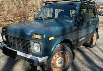 Lada Niva 62.032 km 4.500 &euro; Wolfratshausen 82515