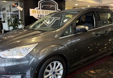 Ford Grand C-Max 74.392 km 11.950 &euro; Essen 45139