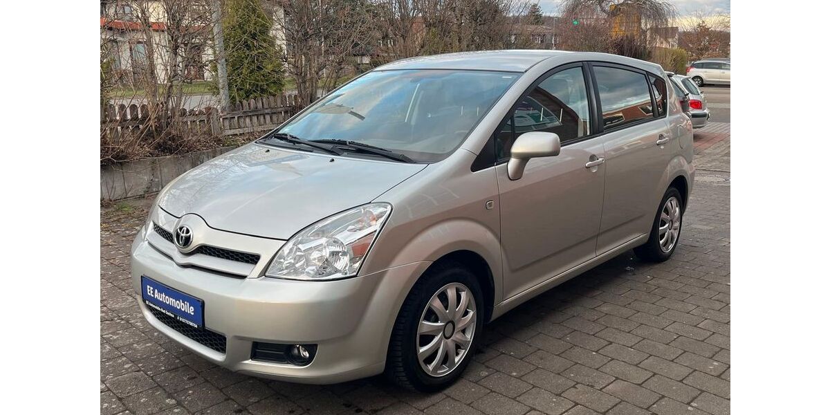 Toyota Corolla Verso 203.694 km 4.999 &euro; Bad Sachsa 37441