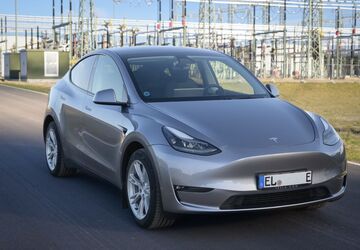 Tesla Model Y 47.515 km 37.900 &euro; Emsbüren 48488