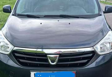 Dacia Lodgy 122.500 km 5.250 &euro; Hockenheim, Stadt 68766