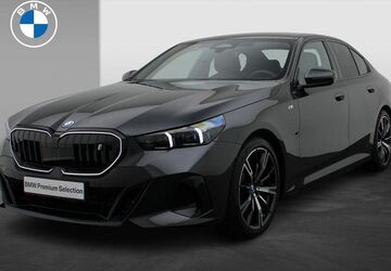 BMW i5 7.947 km 66.313 &euro; Veenendaal 3905K