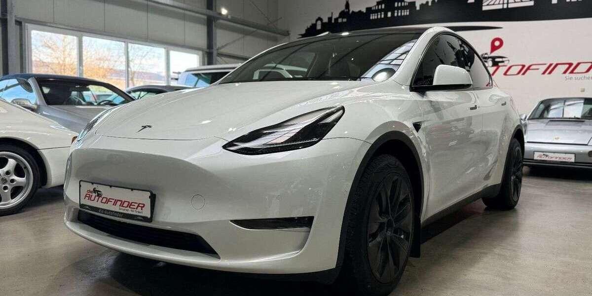 Tesla Model Y 34.982 km 35.499 &euro; Coswig 01640