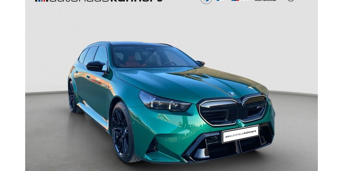 BMW M5 7.854 km 121.285 &euro; Zwickau 08060