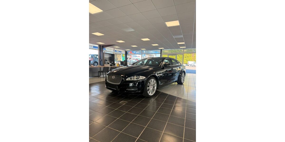 Jaguar XJ 74.839 km 22.500 &euro; Wülfrath 42489