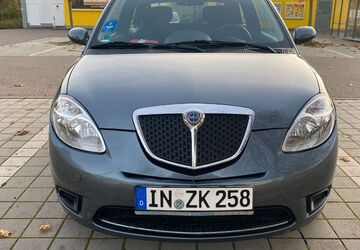 Lancia Ypsilon 53.900 km 3.000 &euro; Ingolstadt 85051