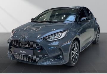 Toyota Yaris 3.100 km 29.480 &euro; Solingen 42719