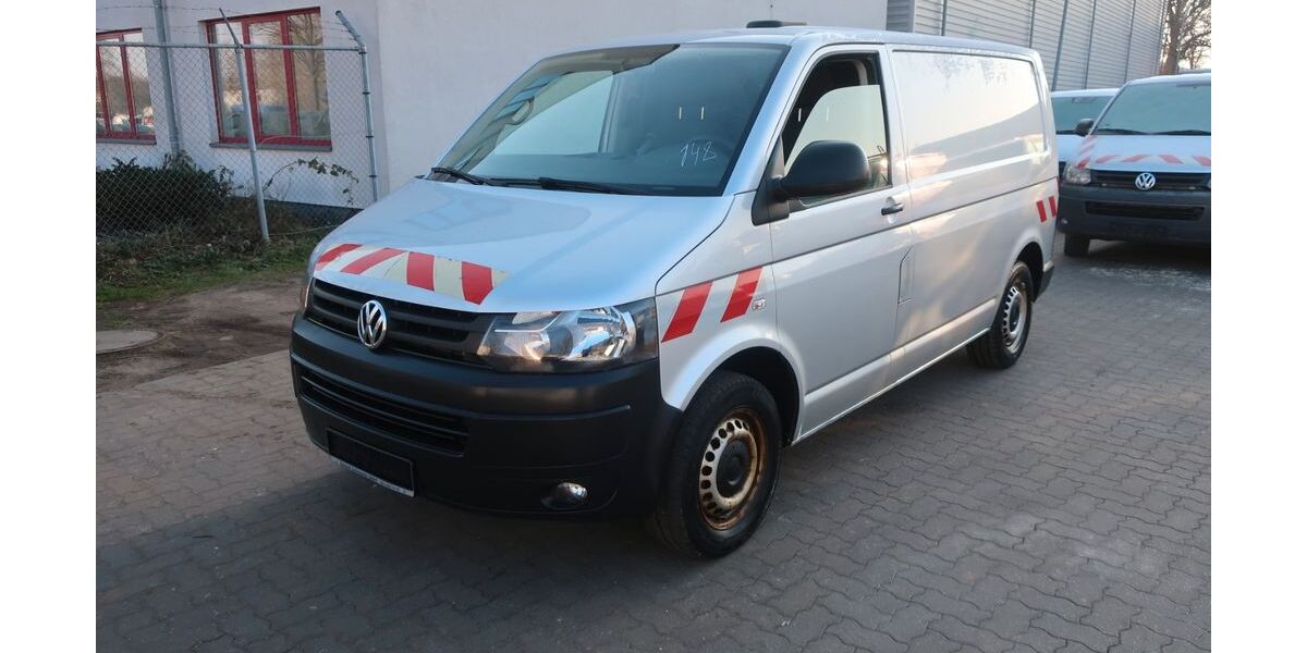 VW T5 Transporter 183.104 km 14.800 &euro; Hannover 30179