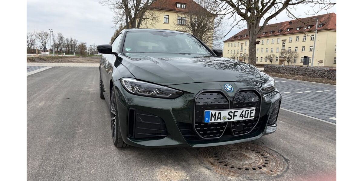 BMW i4 44.888 km 40.450 &euro; Mannheim 68165