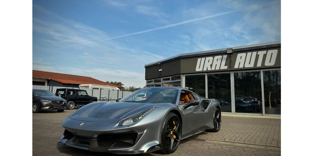 Ferrari 488 Pista 9.200 km 588.000 &euro; Adelheidsdorf 29352