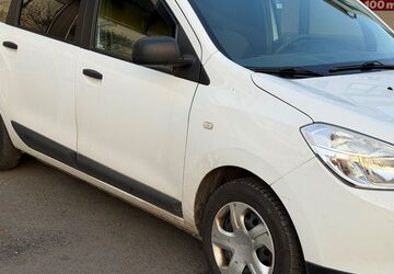 Dacia Lodgy 249.500 km 2.990 &euro; Salzgitter 38229