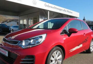Kia Rio 65.737 km 7.990 &euro; Mehring 54346