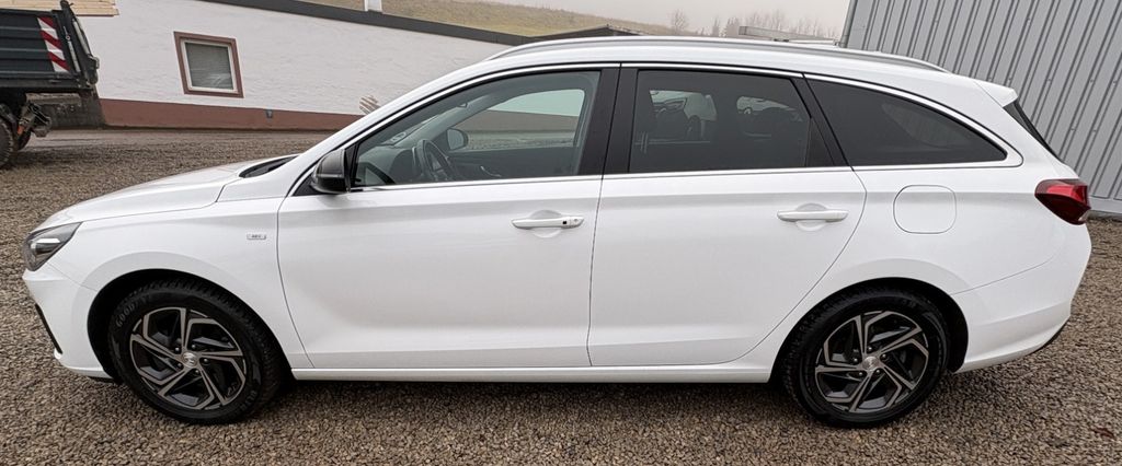 Hyundai i30 65.600 km 14.000 &euro; Utscheid 54675