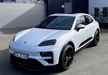 Porsche Macan 18.500 km 109.850 &euro; Schmallenberg 57392