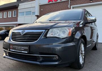 Lancia Voyager 327.000 km 5.950 &euro; Hamminkeln 46499