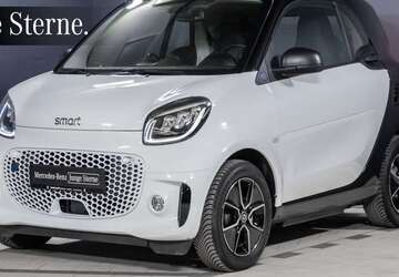 Smart forTwo 8.858 km 16.950 &euro; Hamburg 22549