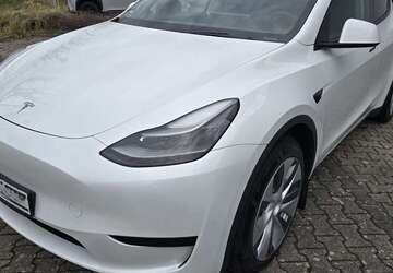 Tesla Model Y 35.600 km 34.500 &euro; Erzhausen 64390