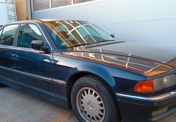 BMW 735 224.000 km 4.000 &euro; Offenburg 77654