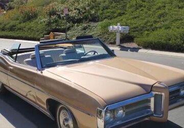 Pontiac Bonneville 54.321 km 24.750 &euro; Bremen Überseestadt 28217