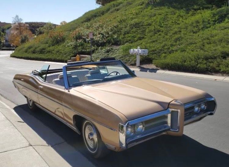 Pontiac Bonneville 54.321 km 24.750 &euro; Bremen Überseestadt 28217