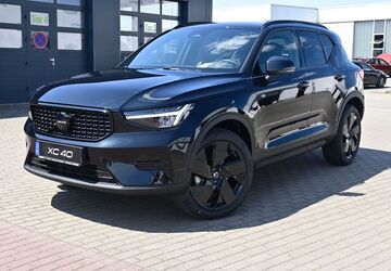 Volvo XC40 4.712 km 37.990 &euro; Jüterbog 14913