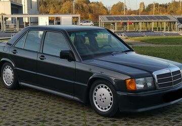 Mercedes-Benz 190 151.000 km 29.900 &euro; poznań 60-47