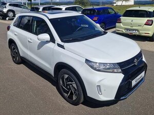 Suzuki Vitara Vollhybrid 1.5 Allgrip AGS Comfort+Garantie 7.500 km 29.750 &euro; Obrigheim-Asbach 74847