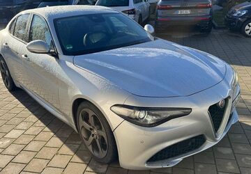 Alfa Romeo Giulia 121.000 km 15.950 &euro; Egenhofen OT Unterschweinbach 82281