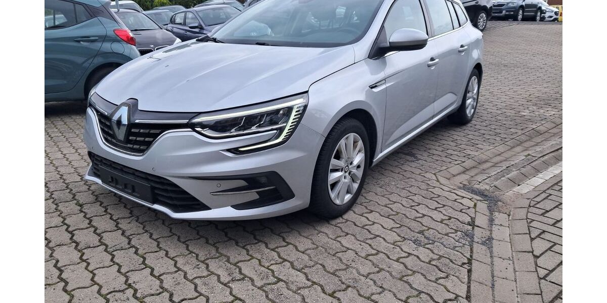 Renault Megane 68.500 km 14.999 &euro; Vierlinden OT Diedersdorf 15306