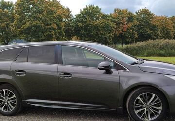 Toyota Avensis 121.150 km 12.900 &euro; Dietenheim 89165