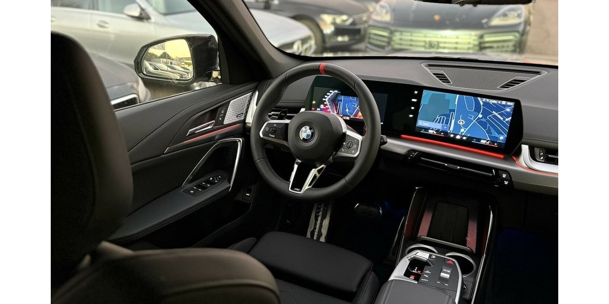 BMW X1 M35i xDrive KEYLE./KAMERA/HARMAN/NAVI/DAB/LED 1.763 km 48.900 &euro; Villingen-Schwenningen 78054