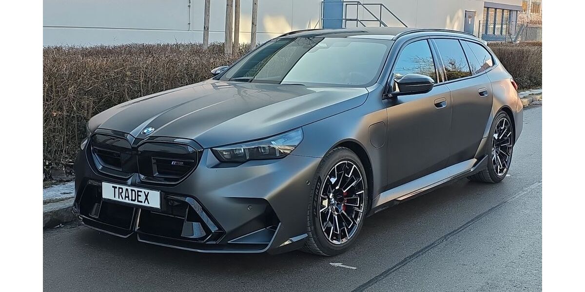 BMW M5 6.700 km 127.800 &euro; Rosenheim 83022