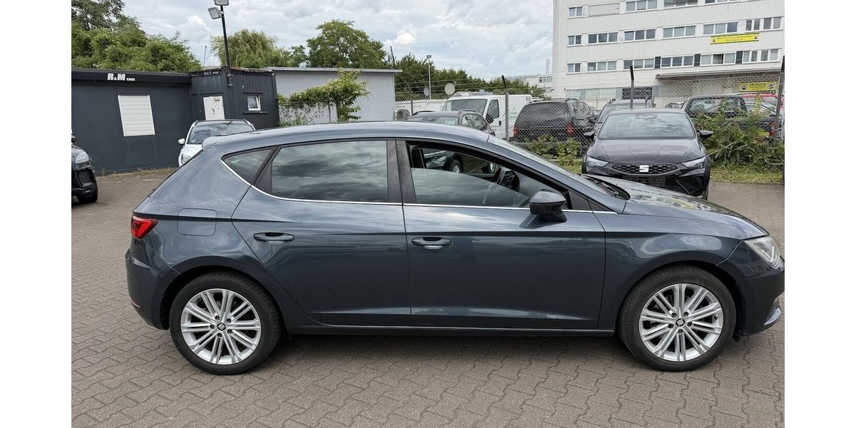 Seat Leon 1.5 TSI 130PS Xcellence/Kamera/SH 112.322 km 11.290 &euro; Frankfurt 60386