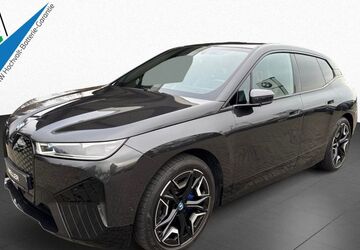 BMW iX 32.782 km 44.740 &euro; Bad Homburg 61352