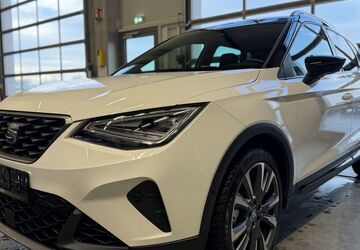 Seat Arona 11.654 km 19.500 &euro; Memmingen 87700