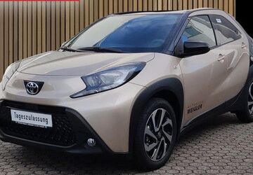 Toyota Aygo (X) 3.500 km 15.555 &euro; Leverkusen 51381