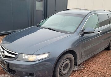 Honda Accord 327.640 km 1.800 &euro; Halle (Westfalen) 33790