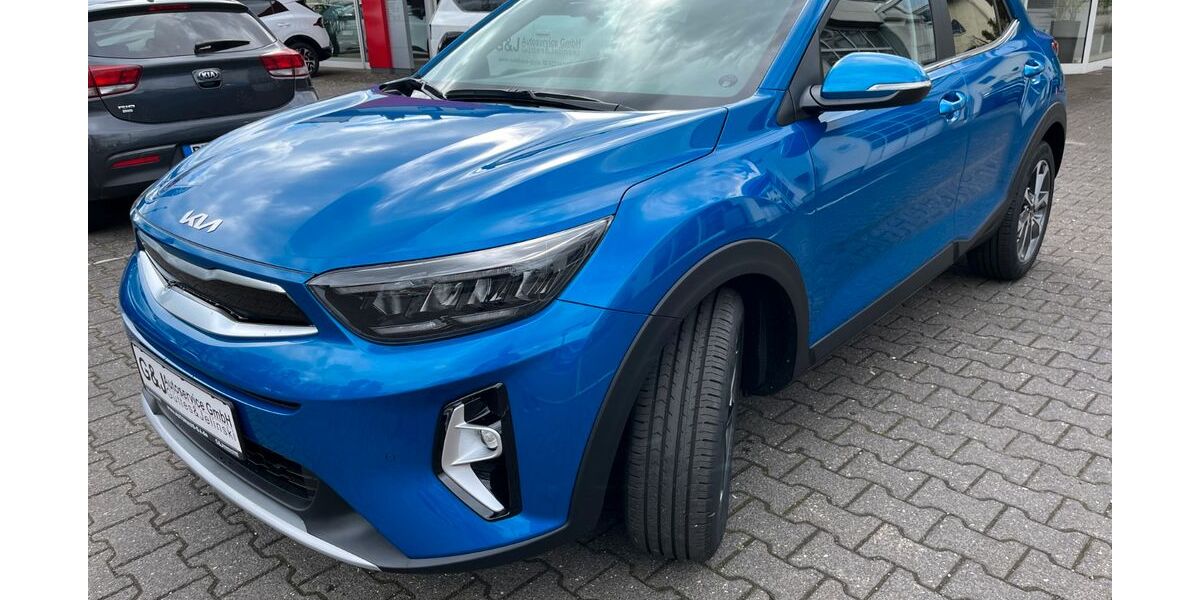 Kia Stonic 15.495 km 22.990 &euro; Remagen - Rolandseck 53424