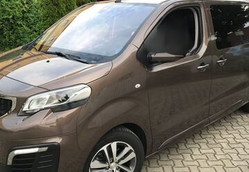 Peugeot Traveller 154.000 km 18.990 &euro; Berlin 14089