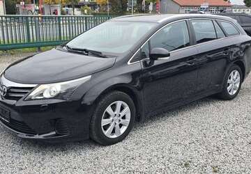 Toyota Avensis 137.000 km 9.990 &euro; Neuruppin 16816
