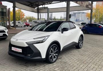 Toyota C-HR 2.500 km 40.490 &euro; Berlin 13403